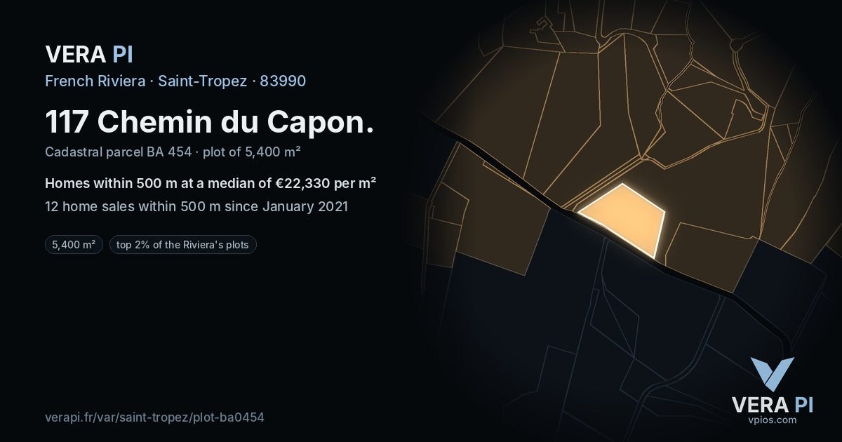 117 Chemin du Capon, Saint-Tropez at night – the plot lit, the parcels around coloured by the prices near them