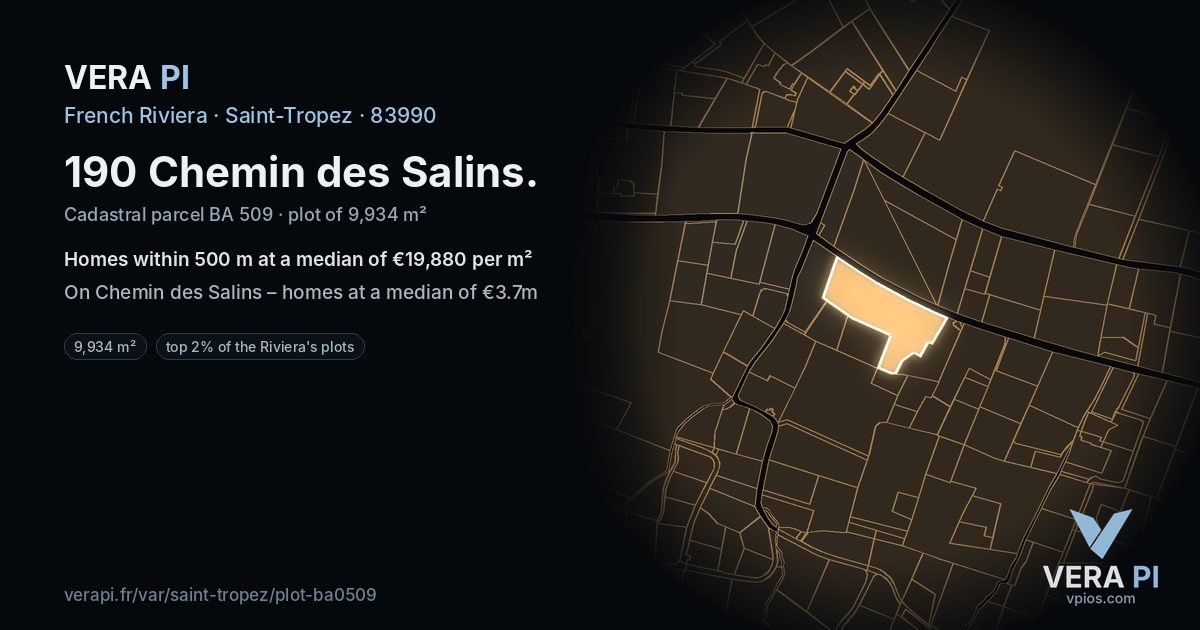 190 Chemin des Salins, Saint-Tropez at night – the plot lit, the parcels around coloured by the prices near them