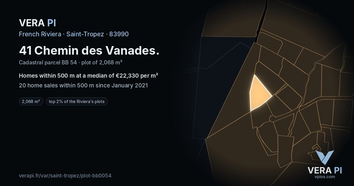 41 Chemin des Vanades, Saint-Tropez at night – the plot lit, the parcels around coloured by the prices near them