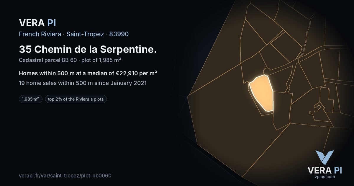 35 Chemin de la Serpentine, Saint-Tropez at night – the plot lit, the parcels around coloured by the prices near them