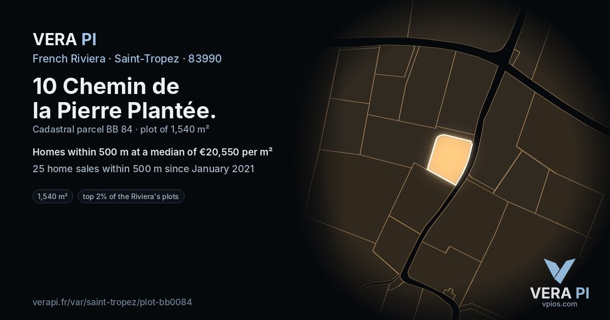 10 Chemin de la Pierre Plantée, Saint-Tropez at night – the plot lit, the parcels around coloured by the prices near them