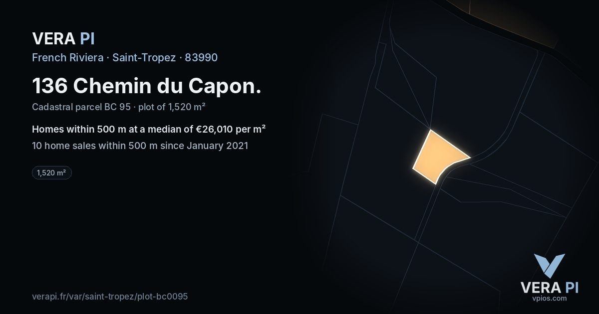 136 Chemin du Capon, Saint-Tropez at night – the plot lit, the parcels around coloured by the prices near them