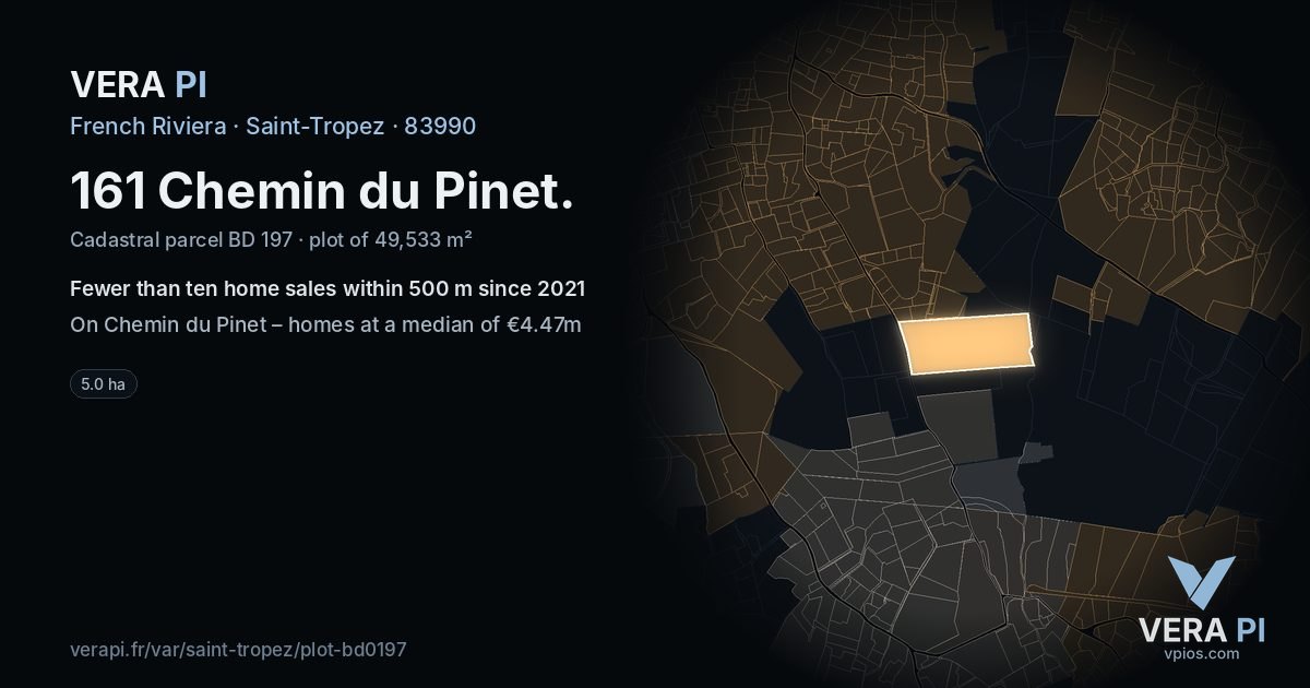 161 Chemin du Pinet, Saint-Tropez at night – the plot lit, the parcels around coloured by the prices near them
