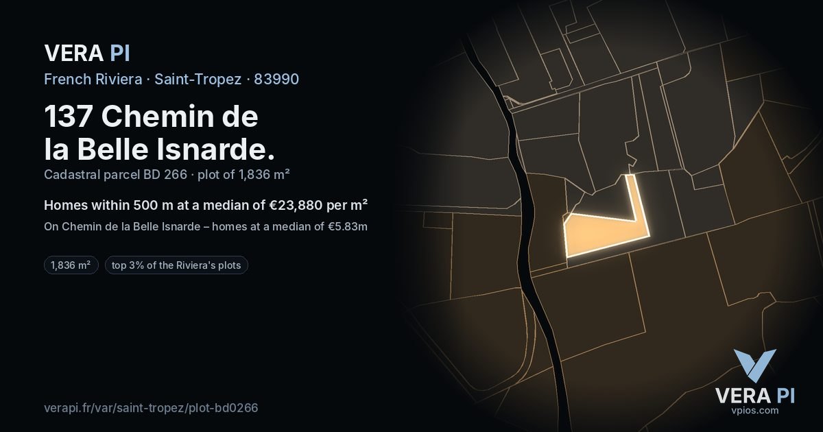 137 Chemin de la Belle Isnarde, Saint-Tropez at night – the plot lit, the parcels around coloured by the prices near them
