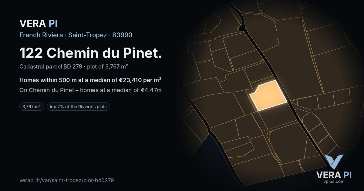 122 Chemin du Pinet, Saint-Tropez at night – the plot lit, the parcels around coloured by the prices near them