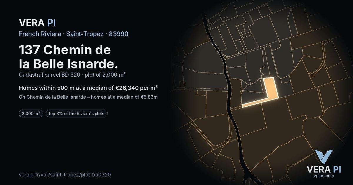 137 Chemin de la Belle Isnarde, Saint-Tropez at night – the plot lit, the parcels around coloured by the prices near them