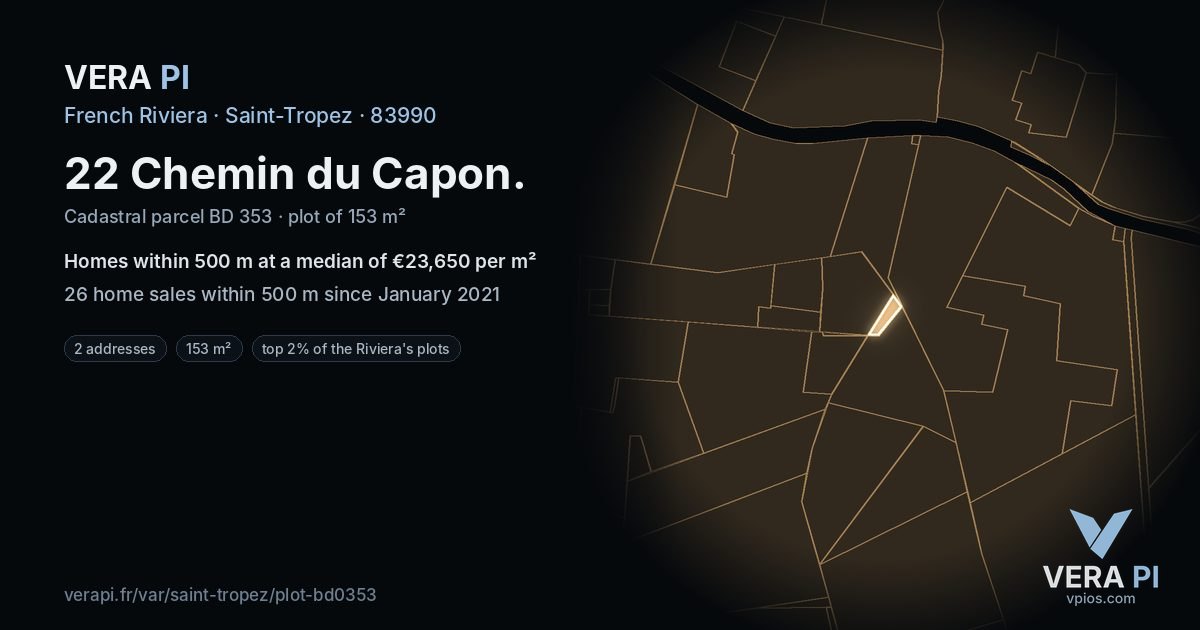 22 Chemin du Capon, Saint-Tropez at night – the plot lit, the parcels around coloured by the prices near them