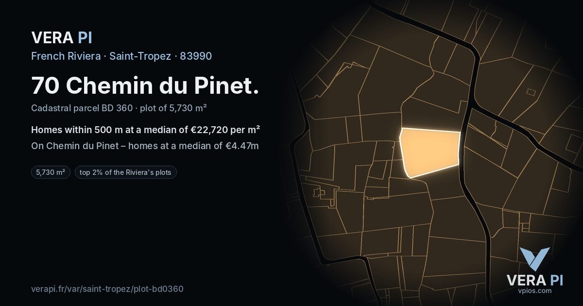 70 Chemin du Pinet, Saint-Tropez at night – the plot lit, the parcels around coloured by the prices near them