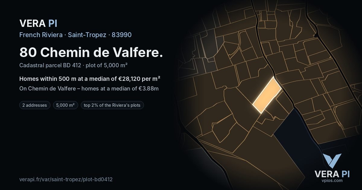 80 Chemin de Valfere, Saint-Tropez at night – the plot lit, the parcels around coloured by the prices near them