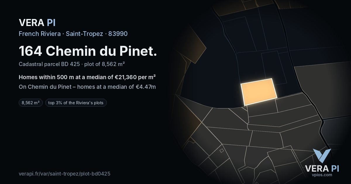164 Chemin du Pinet, Saint-Tropez at night – the plot lit, the parcels around coloured by the prices near them