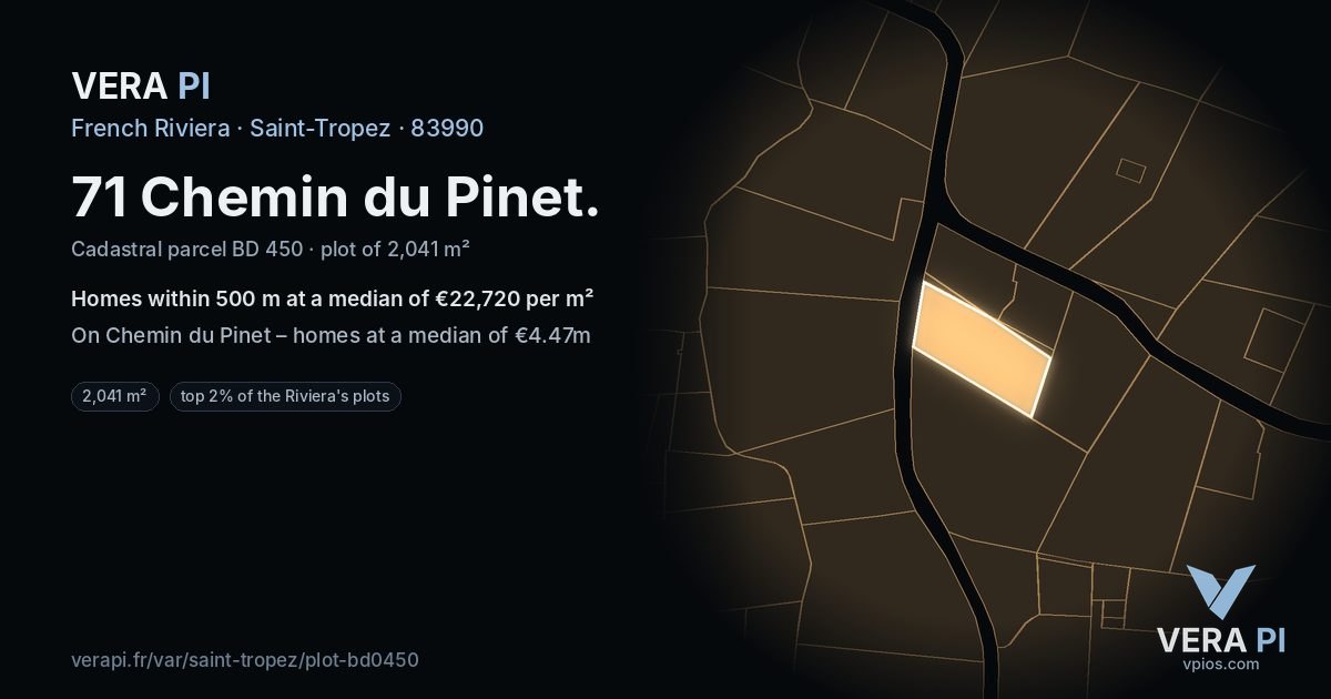 71 Chemin du Pinet, Saint-Tropez at night – the plot lit, the parcels around coloured by the prices near them