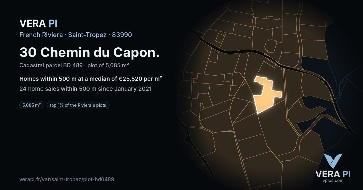 30 Chemin du Capon, Saint-Tropez at night – the plot lit, the parcels around coloured by the prices near them