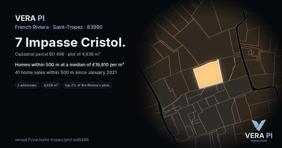 7 Impasse Cristol, Saint-Tropez at night – the plot lit, the parcels around coloured by the prices near them