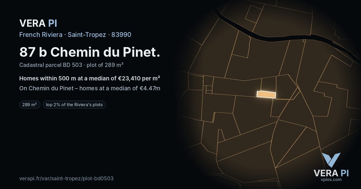 87 b Chemin du Pinet, Saint-Tropez at night – the plot lit, the parcels around coloured by the prices near them