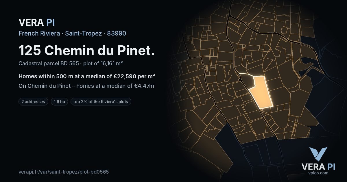 125 Chemin du Pinet, Saint-Tropez at night – the plot lit, the parcels around coloured by the prices near them