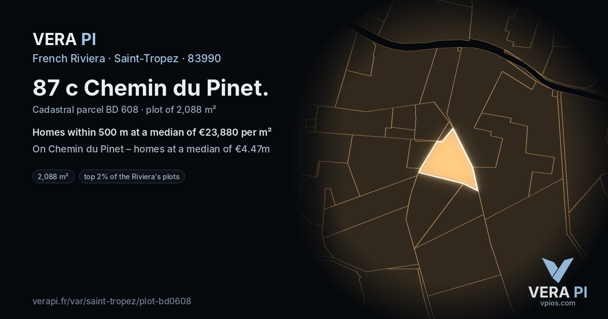 87 c Chemin du Pinet, Saint-Tropez at night – the plot lit, the parcels around coloured by the prices near them