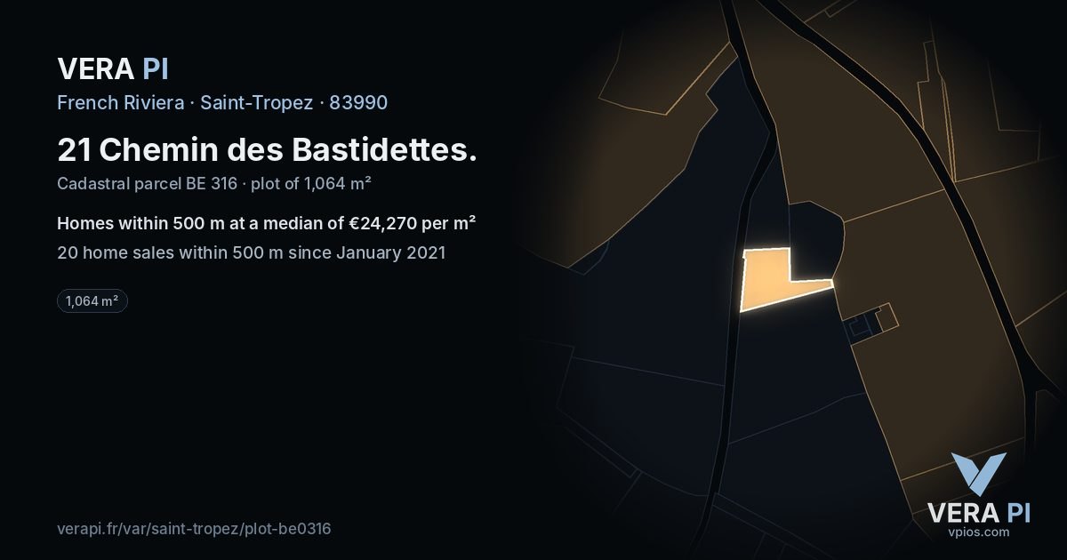 21 Chemin des Bastidettes, Saint-Tropez at night – the plot lit, the parcels around coloured by the prices near them