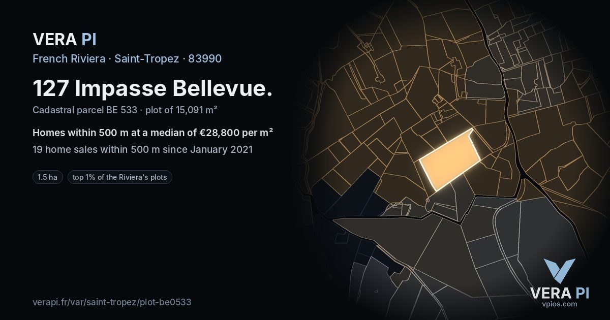 127 Impasse Bellevue, Saint-Tropez at night – the plot lit, the parcels around coloured by the prices near them
