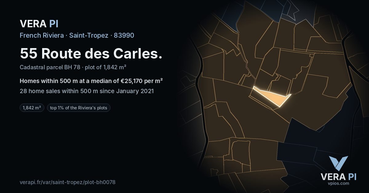55 Route des Carles, Saint-Tropez at night – the plot lit, the parcels around coloured by the prices near them