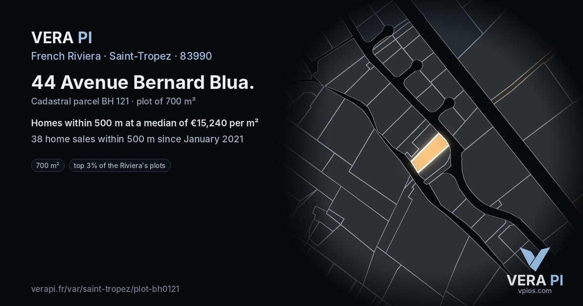 44 Avenue Bernard Blua, Saint-Tropez at night – the plot lit, the parcels around coloured by the prices near them