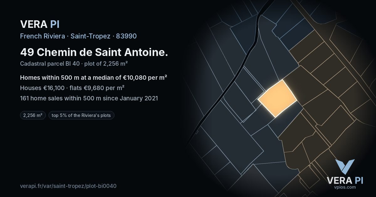 49 Chemin de Saint Antoine, Saint-Tropez at night – the plot lit, the parcels around coloured by the prices near them
