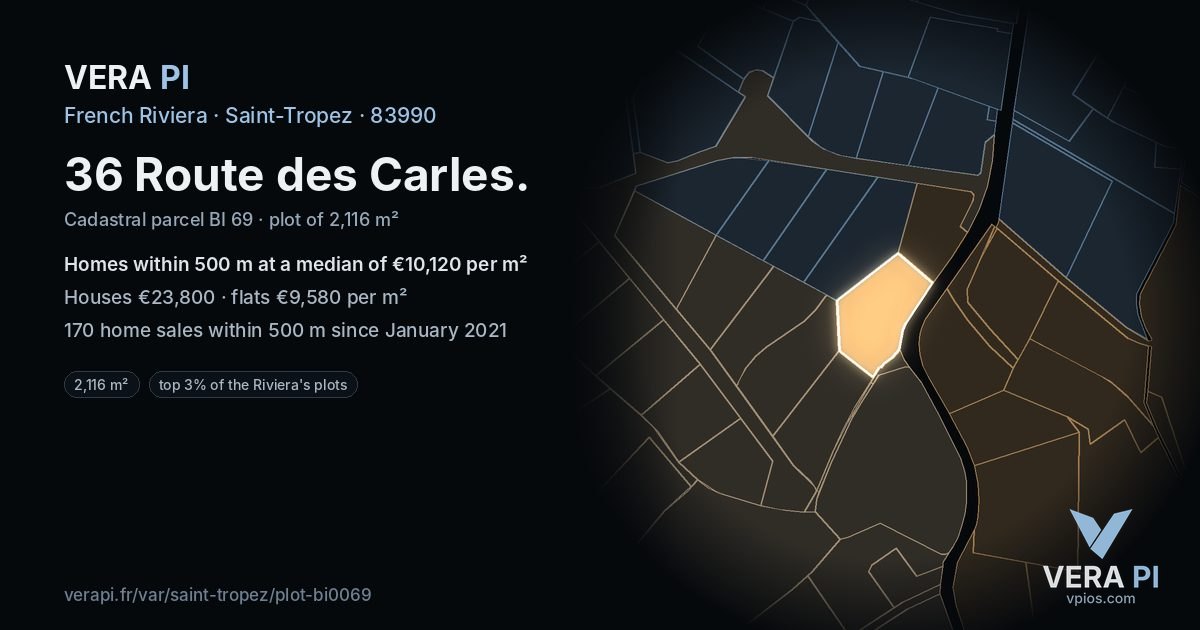 36 Route des Carles, Saint-Tropez at night – the plot lit, the parcels around coloured by the prices near them