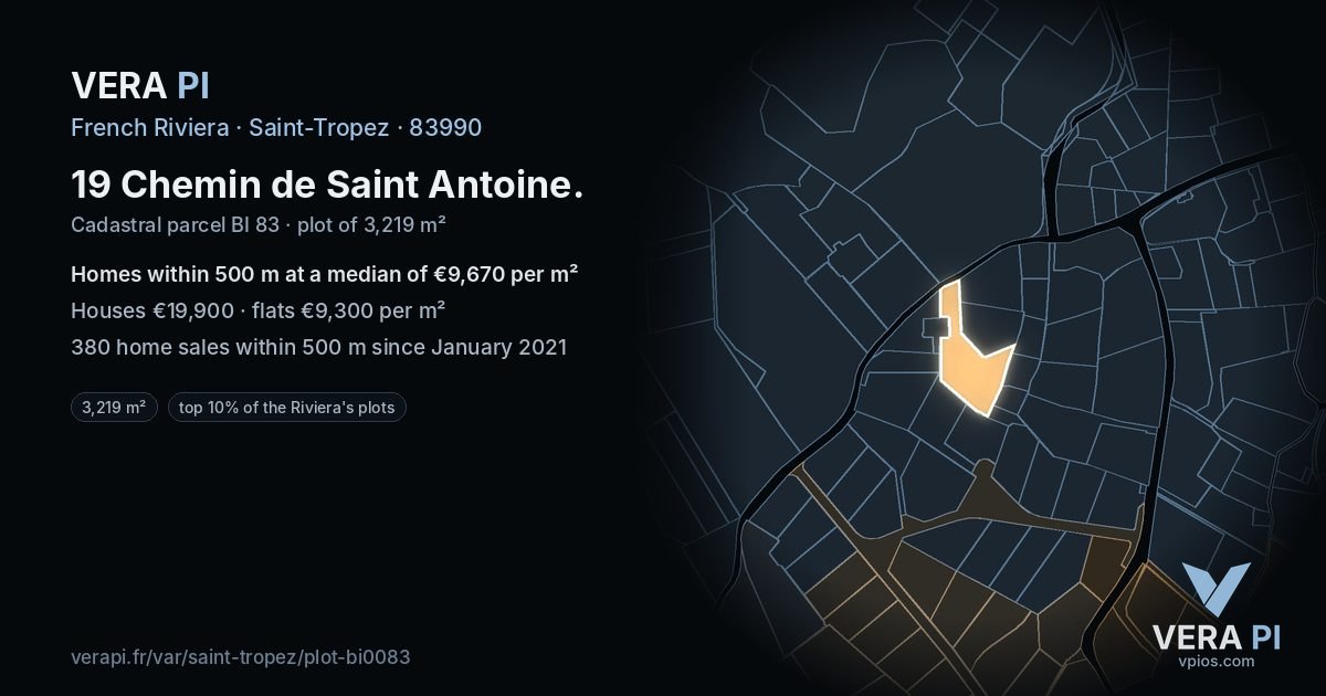 19 Chemin de Saint Antoine, Saint-Tropez at night – the plot lit, the parcels around coloured by the prices near them