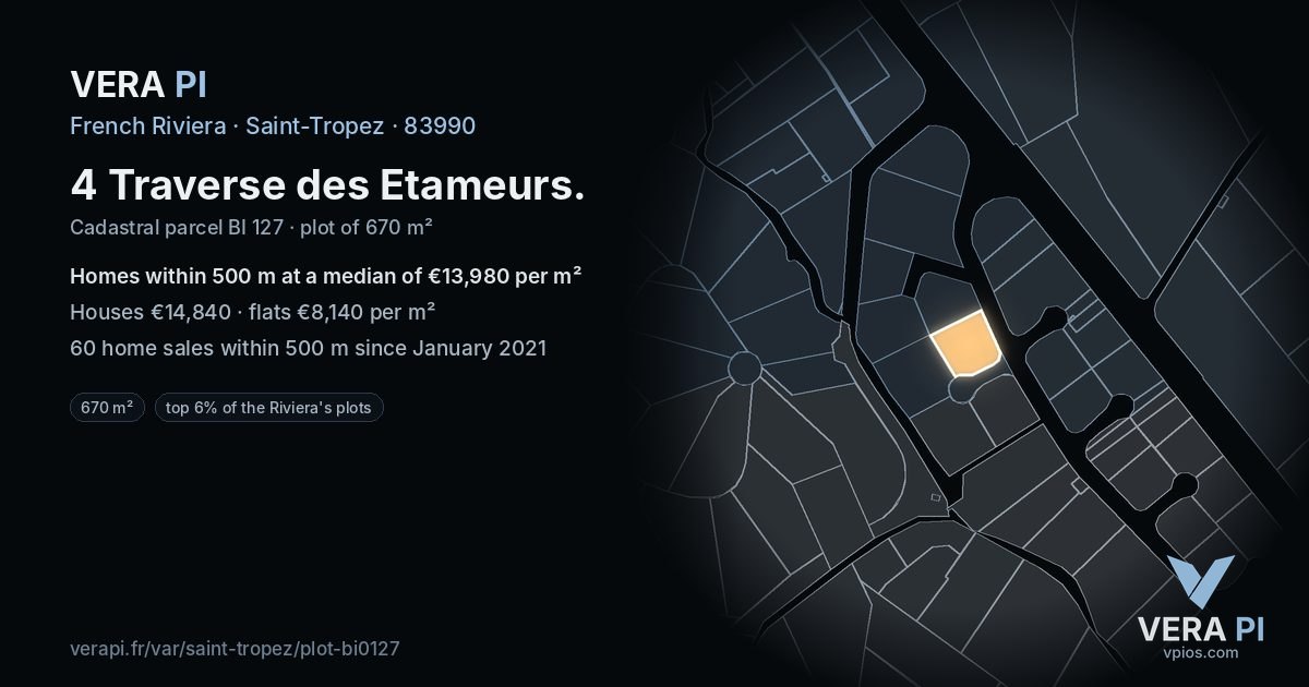 4 Traverse des Etameurs, Saint-Tropez at night – the plot lit, the parcels around coloured by the prices near them