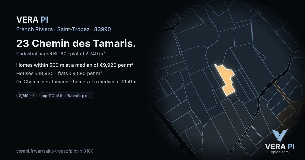 23 Chemin des Tamaris, Saint-Tropez at night – the plot lit, the parcels around coloured by the prices near them