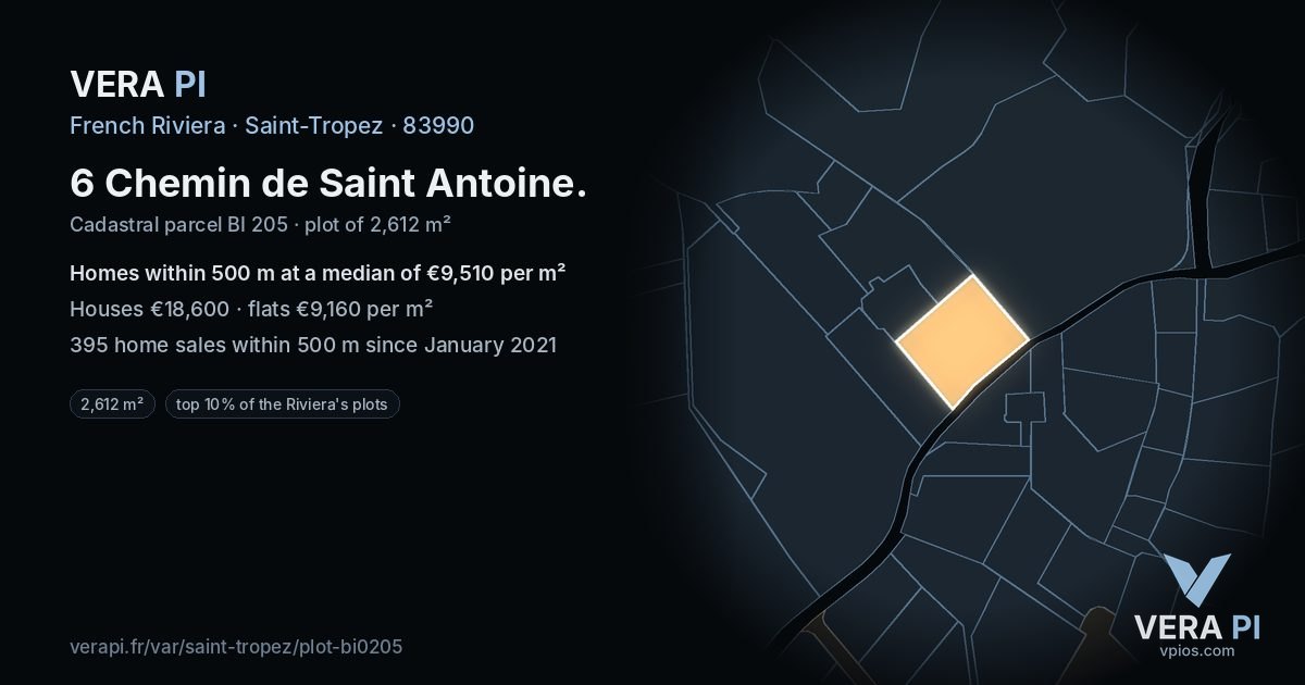 6 Chemin de Saint Antoine, Saint-Tropez at night – the plot lit, the parcels around coloured by the prices near them