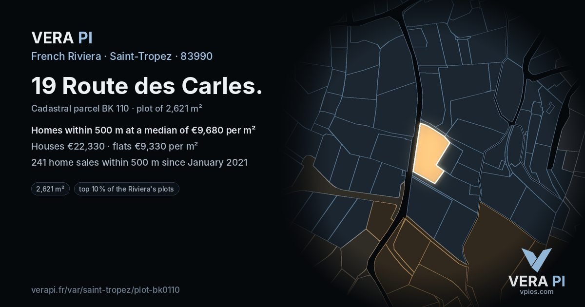 19 Route des Carles, Saint-Tropez at night – the plot lit, the parcels around coloured by the prices near them