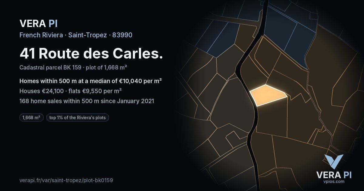 41 Route des Carles, Saint-Tropez at night – the plot lit, the parcels around coloured by the prices near them