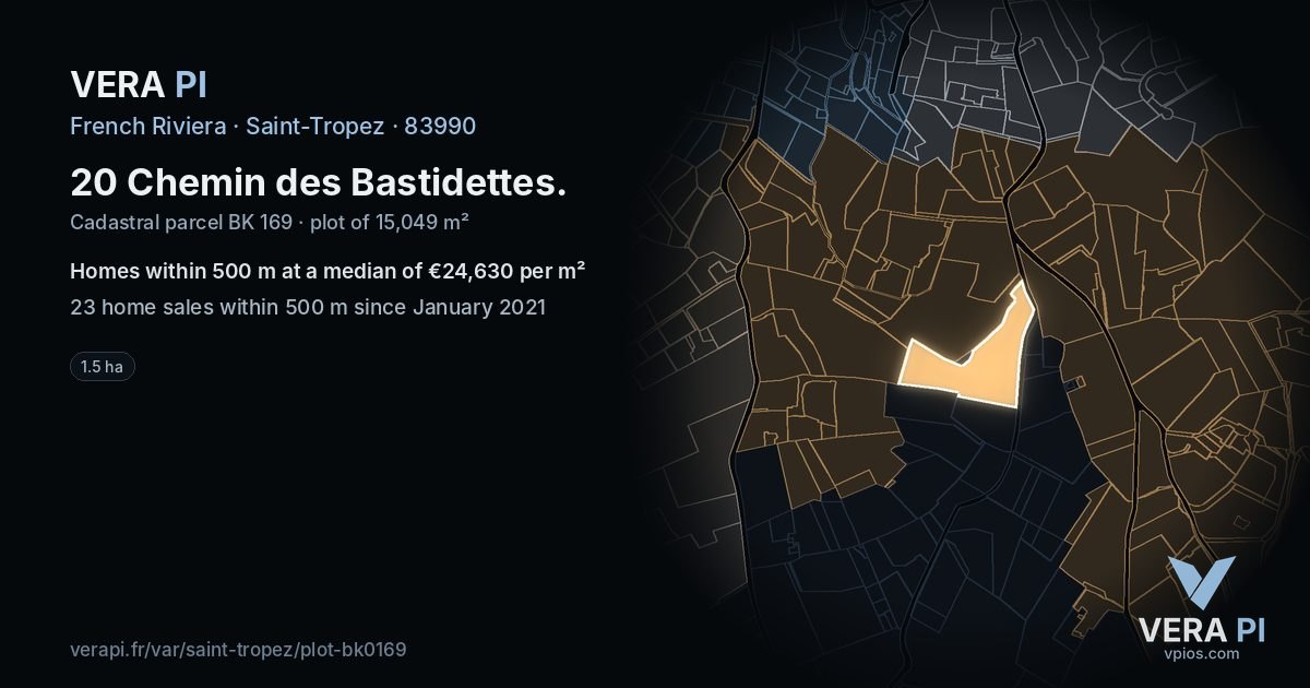 20 Chemin des Bastidettes, Saint-Tropez at night – the plot lit, the parcels around coloured by the prices near them