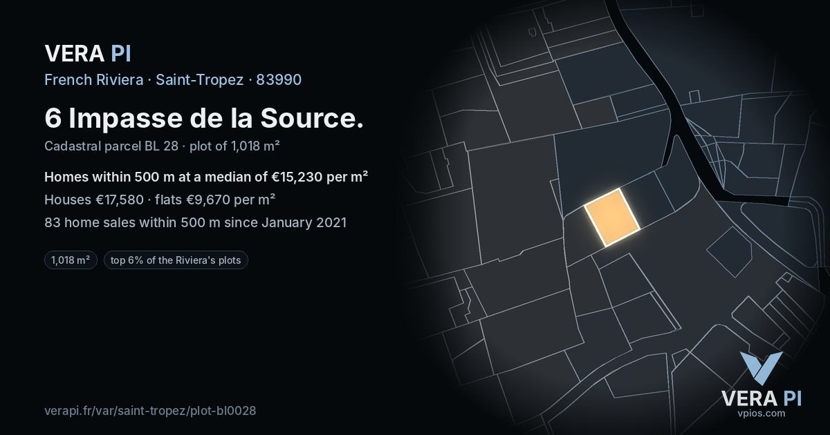 6 Impasse de la Source, Saint-Tropez at night – the plot lit, the parcels around coloured by the prices near them