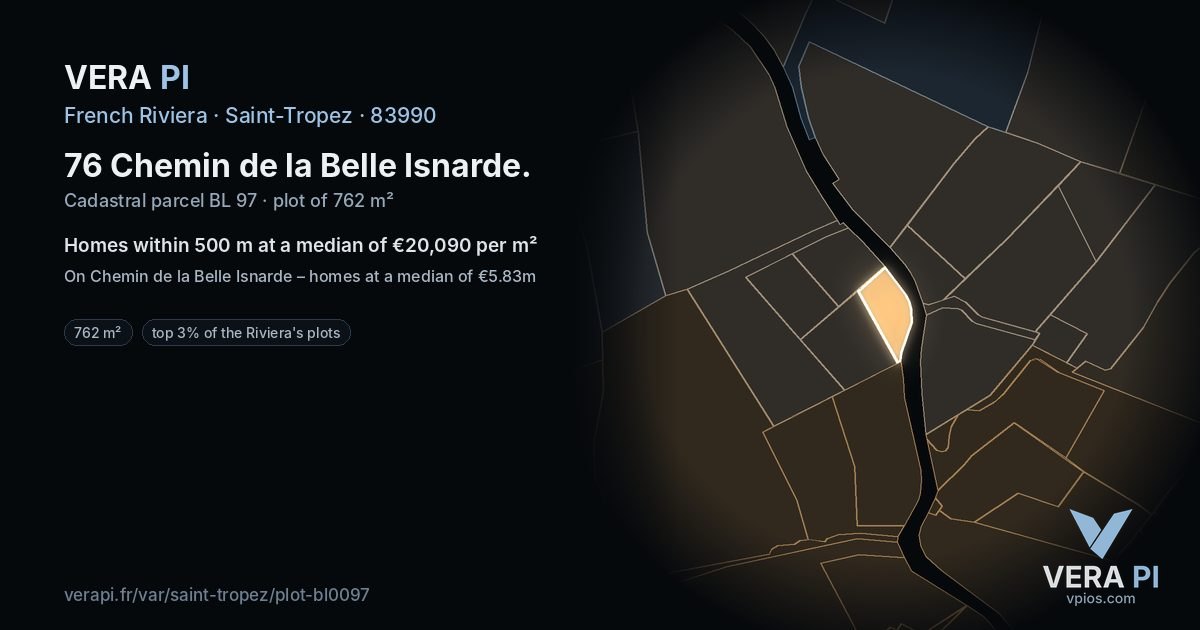 76 Chemin de la Belle Isnarde, Saint-Tropez at night – the plot lit, the parcels around coloured by the prices near them