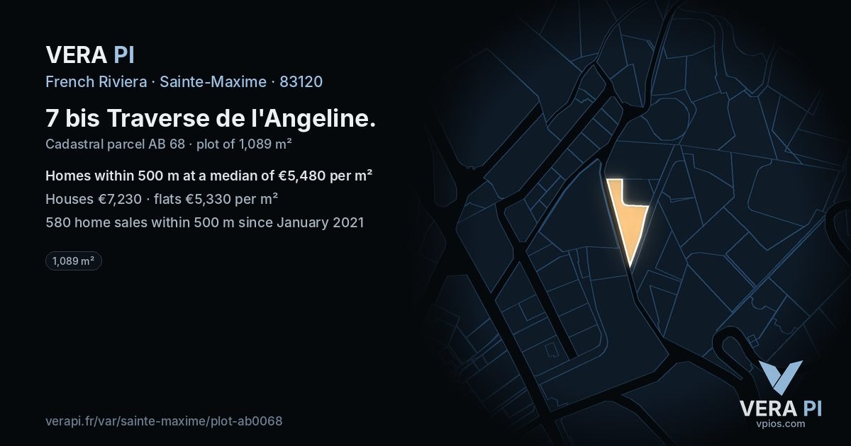 7 bis Traverse de l'Angeline, Sainte-Maxime at night – the plot lit, the parcels around coloured by the prices near them