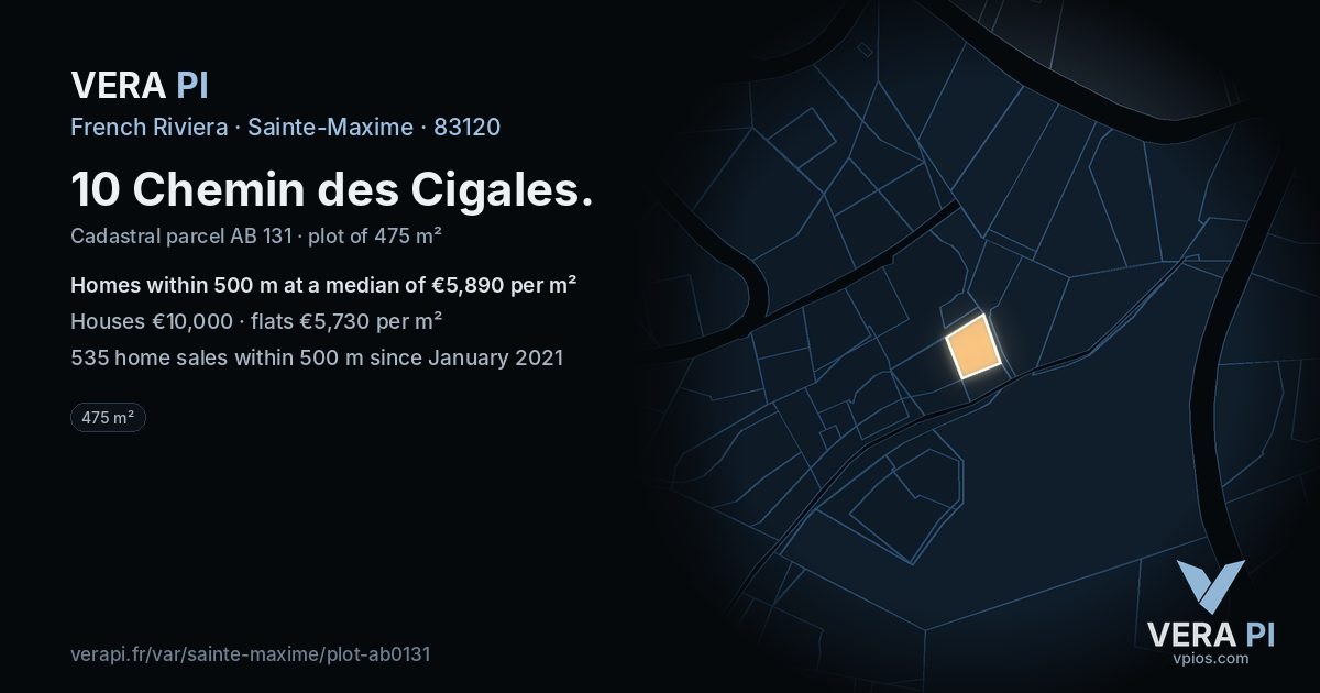 10 Chemin des Cigales, Sainte-Maxime at night – the plot lit, the parcels around coloured by the prices near them
