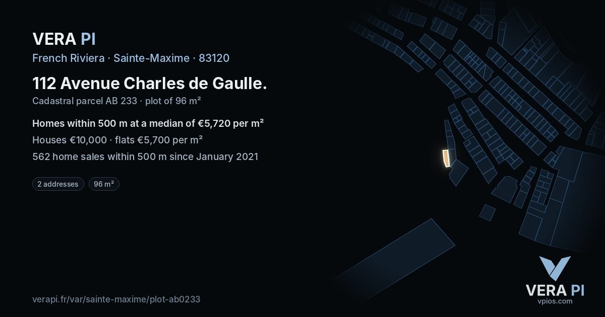 112 Avenue Charles de Gaulle, Sainte-Maxime at night – the plot lit, the parcels around coloured by the prices near them