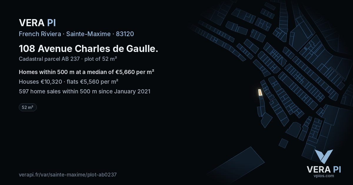 108 Avenue Charles de Gaulle, Sainte-Maxime at night – the plot lit, the parcels around coloured by the prices near them