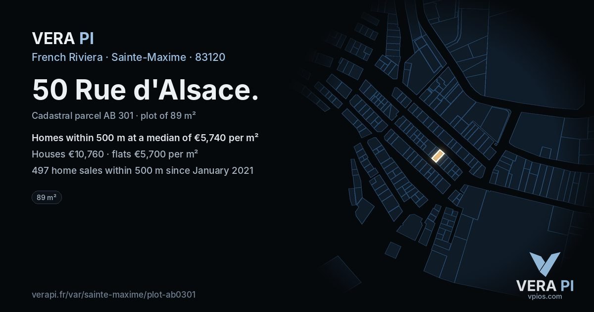 50 Rue d'Alsace, Sainte-Maxime at night – the plot lit, the parcels around coloured by the prices near them