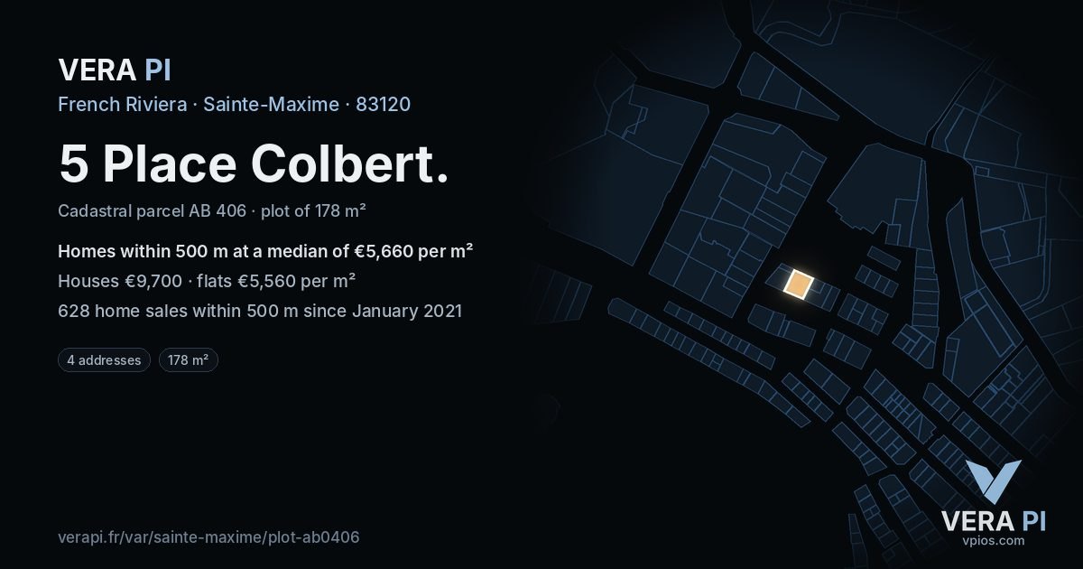 5 Place Colbert, Sainte-Maxime at night – the plot lit, the parcels around coloured by the prices near them