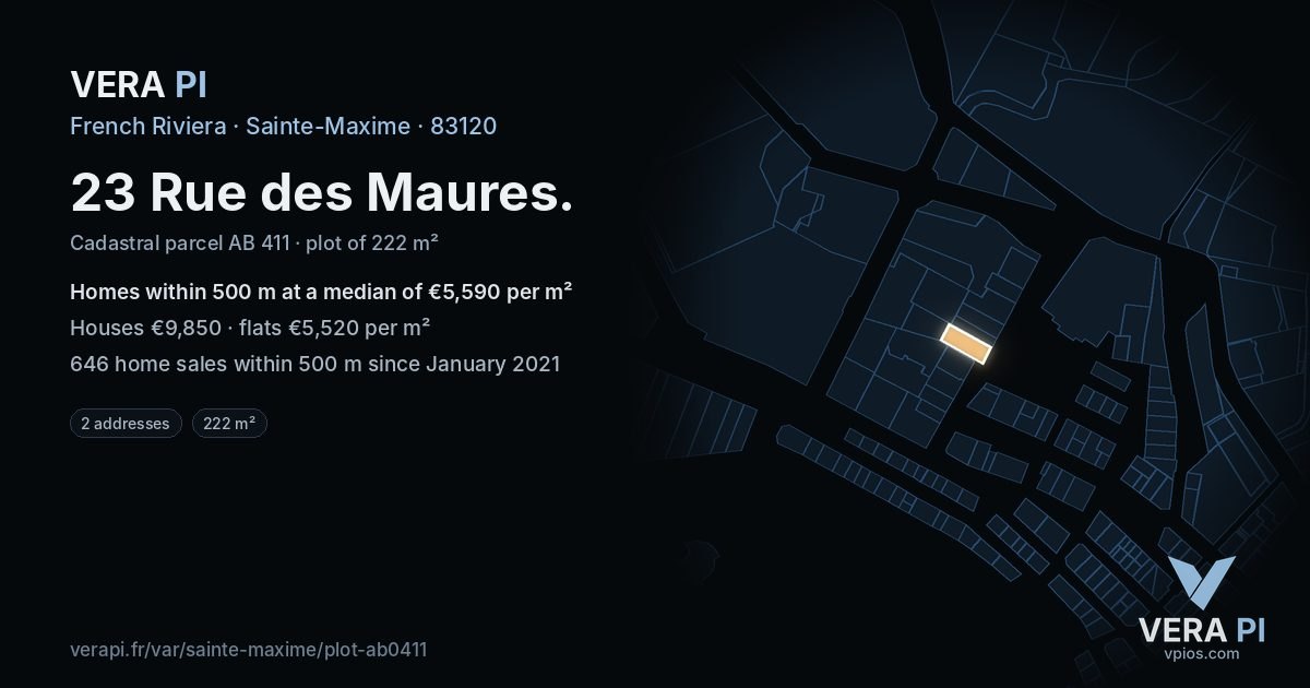 23 Rue des Maures, Sainte-Maxime at night – the plot lit, the parcels around coloured by the prices near them