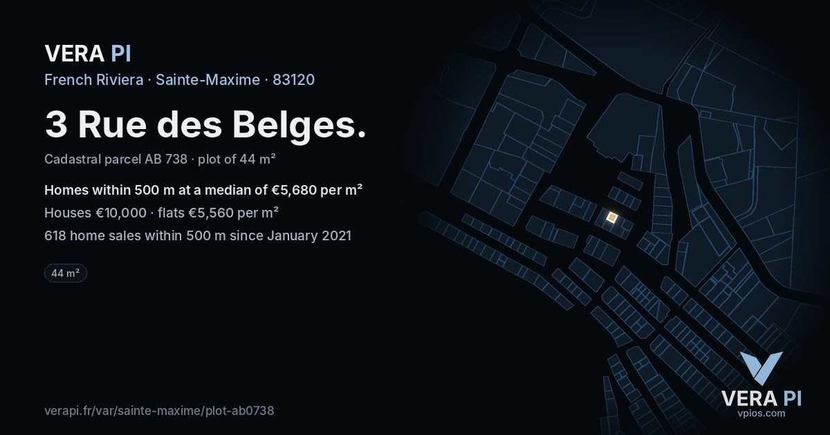 3 Rue des Belges, Sainte-Maxime at night – the plot lit, the parcels around coloured by the prices near them
