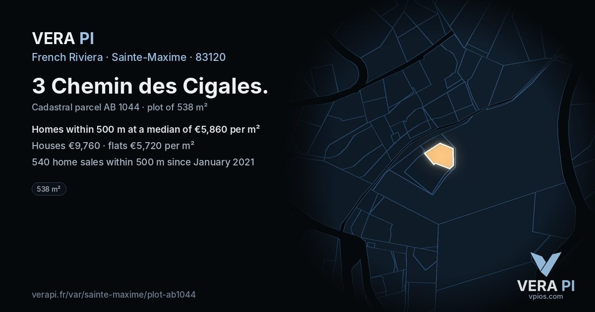 3 Chemin des Cigales, Sainte-Maxime at night – the plot lit, the parcels around coloured by the prices near them
