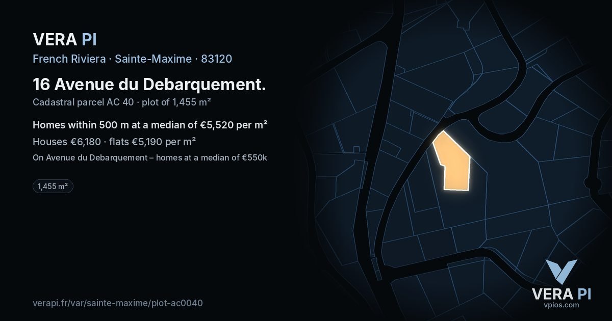 16 Avenue du Debarquement, Sainte-Maxime at night – the plot lit, the parcels around coloured by the prices near them