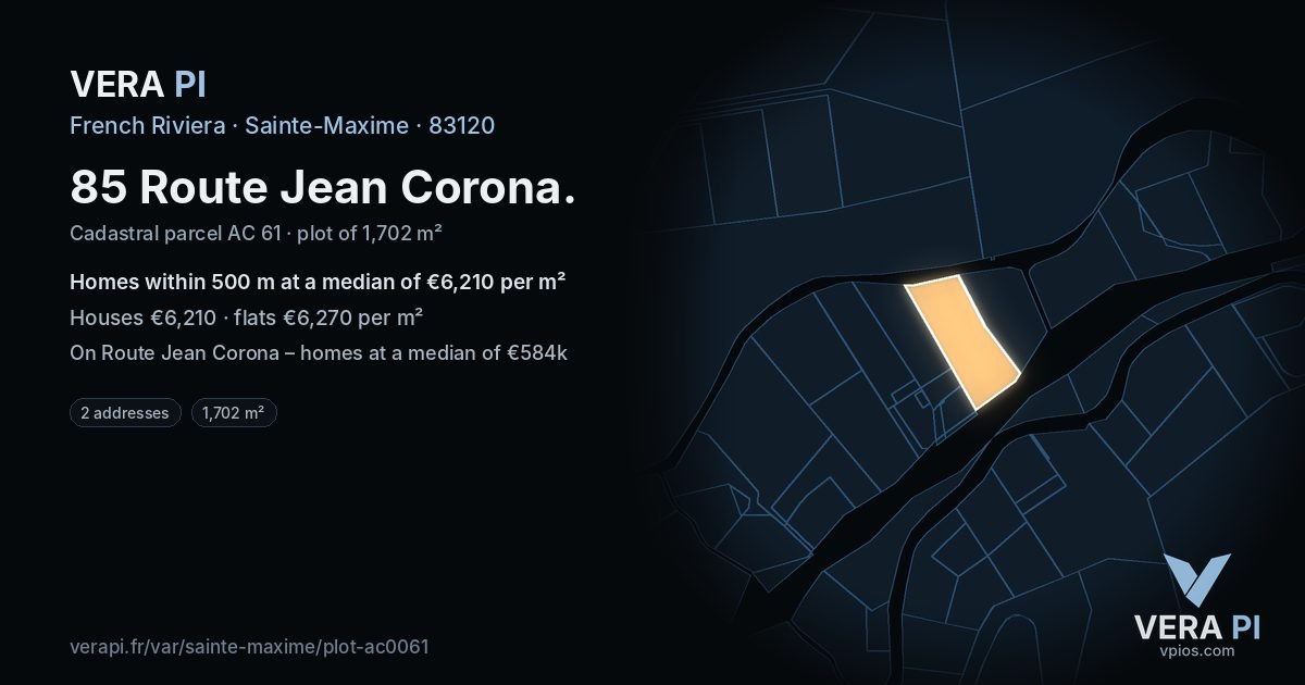 85 Route Jean Corona, Sainte-Maxime at night – the plot lit, the parcels around coloured by the prices near them