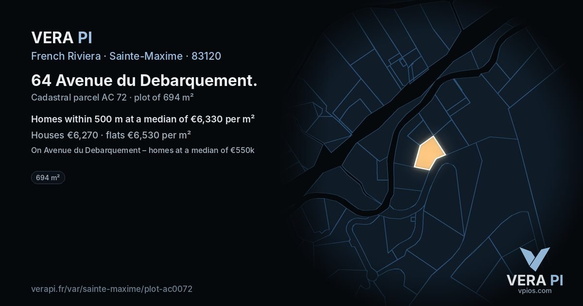 64 Avenue du Debarquement, Sainte-Maxime at night – the plot lit, the parcels around coloured by the prices near them