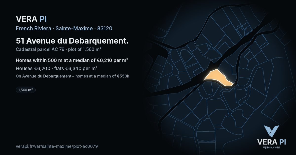 51 Avenue du Debarquement, Sainte-Maxime at night – the plot lit, the parcels around coloured by the prices near them