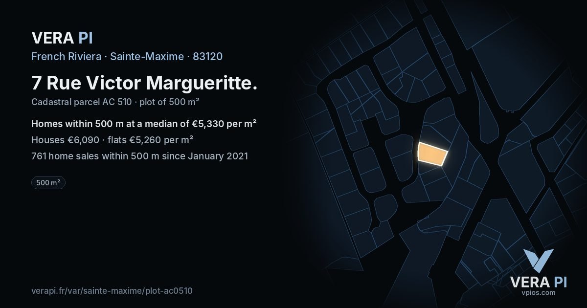 7 Rue Victor Margueritte, Sainte-Maxime at night – the plot lit, the parcels around coloured by the prices near them
