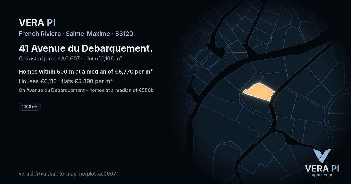 41 Avenue du Debarquement, Sainte-Maxime at night – the plot lit, the parcels around coloured by the prices near them